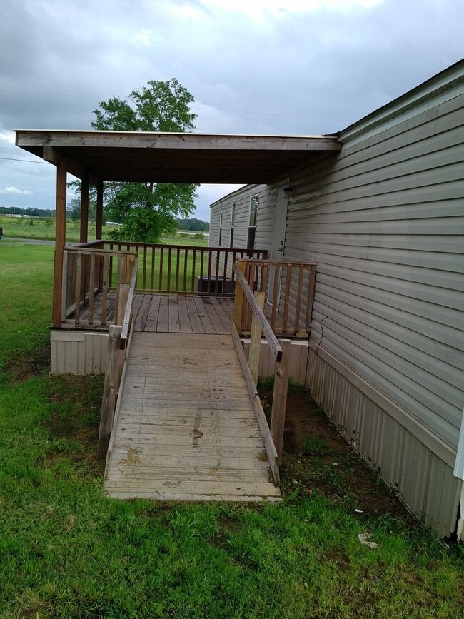 Photo - BLANCHARD AREA-3/2 MOBILE HOME WITH LARGE ...