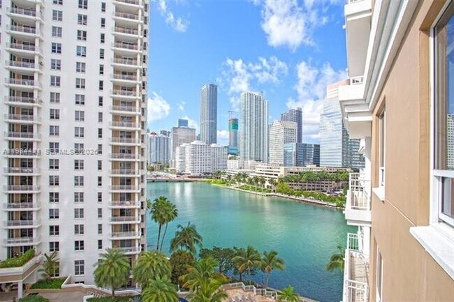 Building Photo - 801 Brickell Key Blvd Unit 801 Brickell Key Blvd # 907