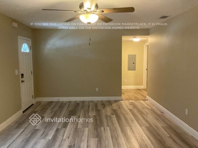 Photo - 1363 Howard St