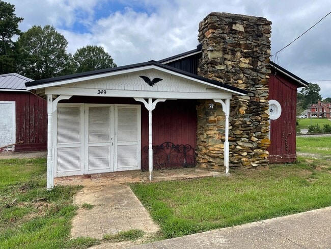 Building Photo - 2 BED, 1 BATH HOME LOCATED IN STAR