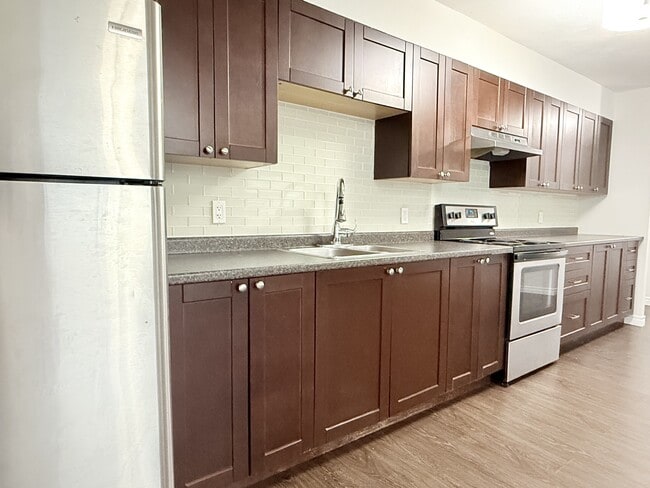 Building Photo - 20 Bradmon Dr Unit 107