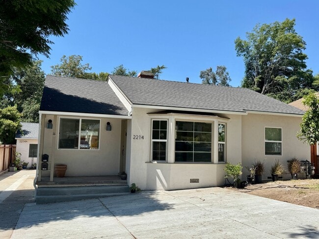 Building Photo - Turnkey Home