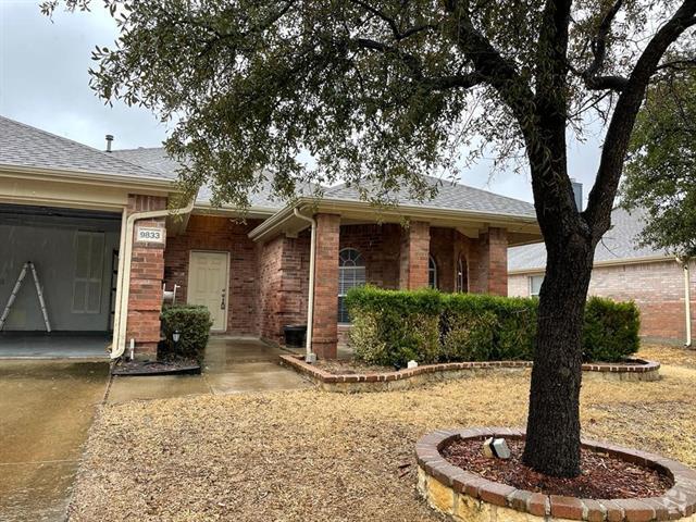 Building Photo - 9833 Fillmore Dr Rental