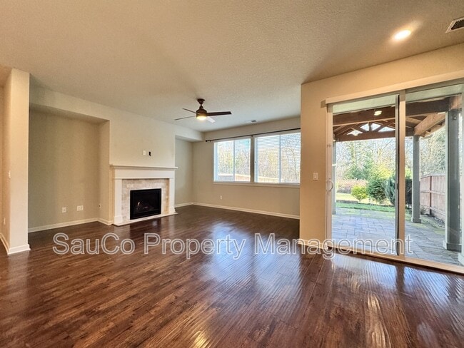 Photo - 10010 NW Bartlett Loop