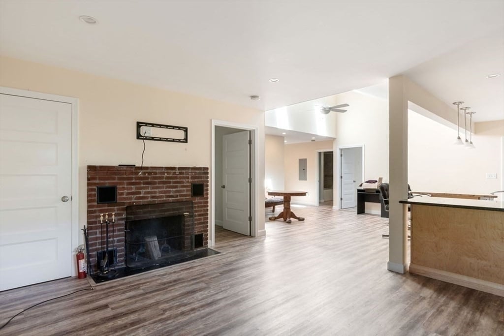 Photo - 120 Goulding St