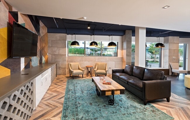 Flats at 703 apartments — community photo