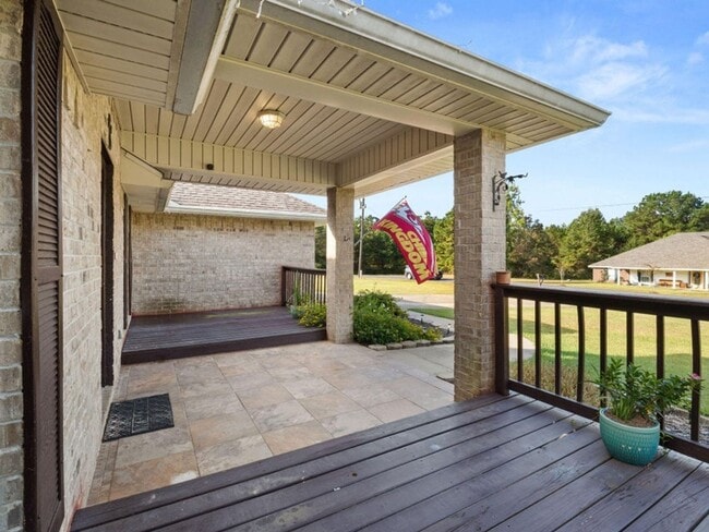 Photo - 146 R Allen Rd