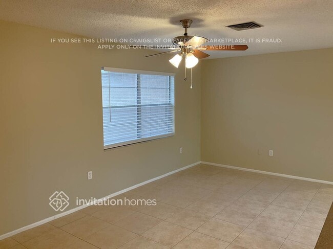 Photo - 11447 Walsingham Rd