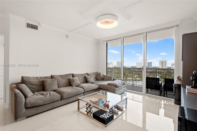 Photo - 19501 W Country Club Dr Unit 1615