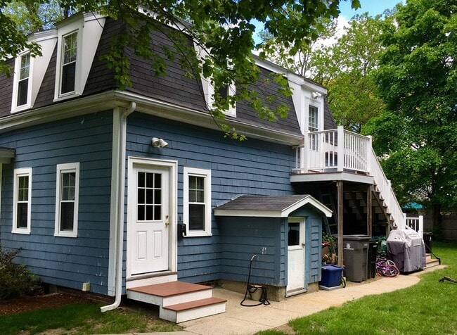 Photo - 84 Lake Rd Unit 1