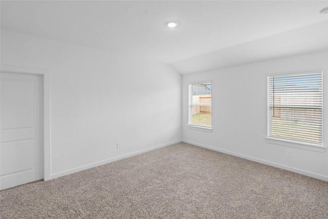 Photo - 30618 Wicklow Gdns Dr