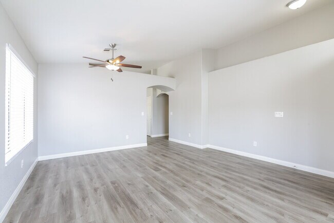 3840 Quail Creek Dr