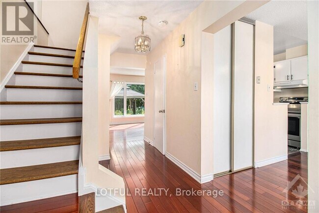 Photo - 75 Dalehurst Dr