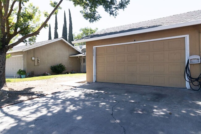 Photo - Fulkerth Road Unit 2020