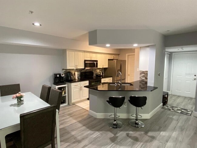 Photo - 12602 Crest Springs Ln Unit 1318