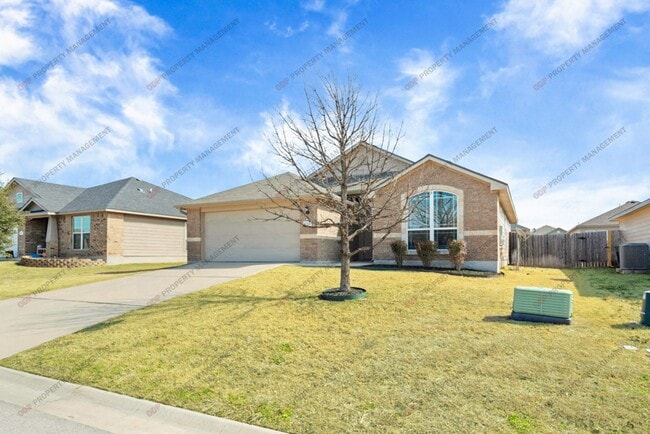 Photo - 1115 Roanoke Dr