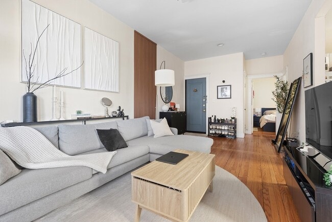 Photo - 242 S Huntington Ave Unit 3