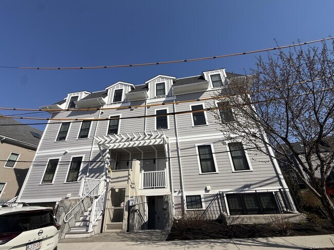 Photo - 24 Rush St Unit E