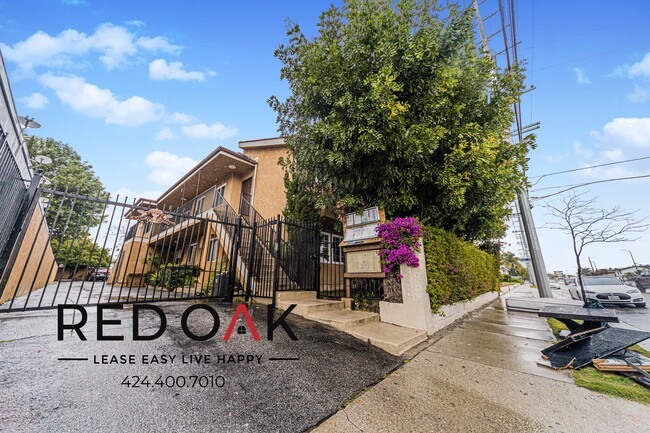 Photo - 13043 Vanowen St Unidad 5