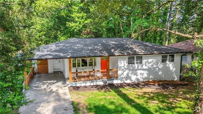 Building Photo - 2430 Hanford Dr SW Rental