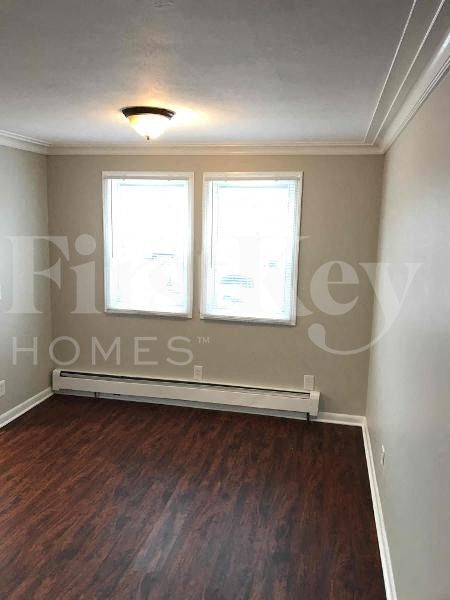 Photo - 2032 Bethesda Blvd