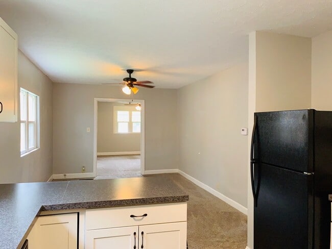 305 Woodland Ave Unit A