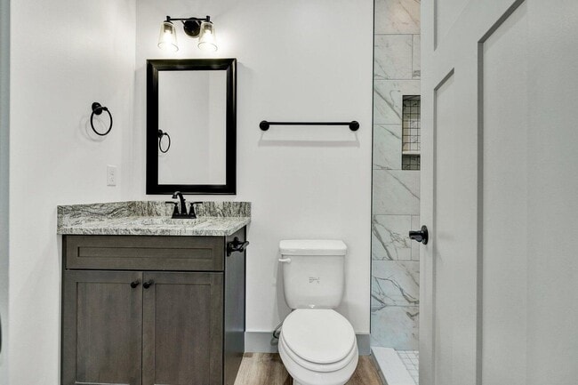 Photo - 265 Cass Ln NW