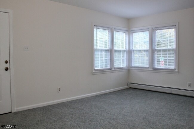 Photo - 102 Paterson Ave