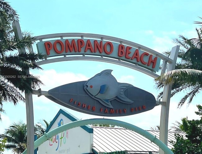 Building Photo - 1320 NE 27th Ave Unit 2