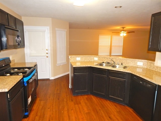 Photo - 847 Darbydale Crossing Ln