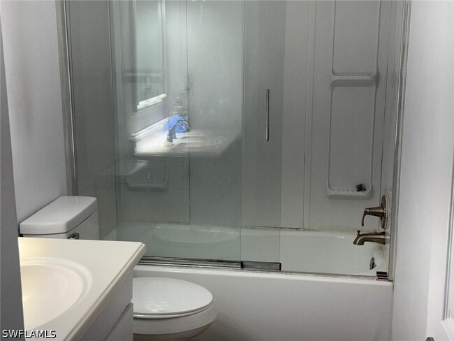Photo - 850 105th Ave N