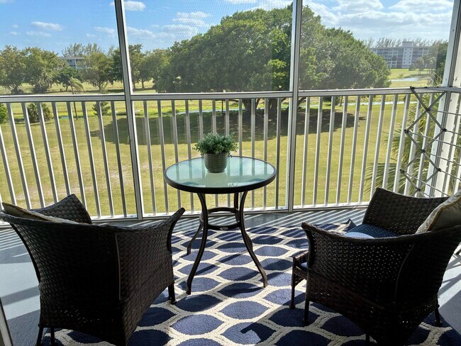 Building Photo - 2691 S Course Dr Unit 409