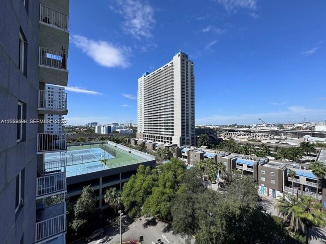 Photo - 800 N Miami Ave Unit E-1008