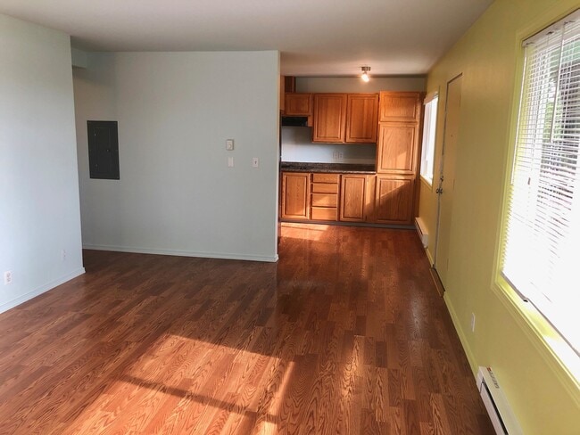 Photo - 2801 14th Ave W Unit 2