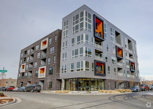 Building Photo - Improved Price!!!! Bustling Location! Mode... Unit 311 Rental
