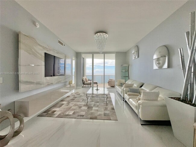 Building Photo - 15901 Collins Ave Unit 2406