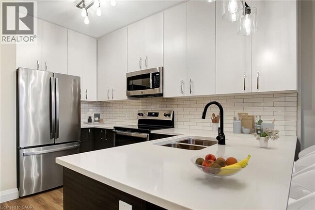 Photo - 15 Main St Unit 204