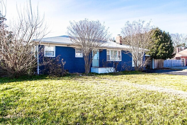 Photo - 2513 Beaufort Ave