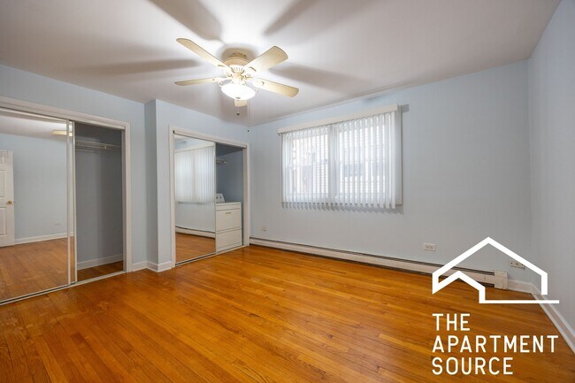Photo - 1643 W Sherwin Ave Unit 2