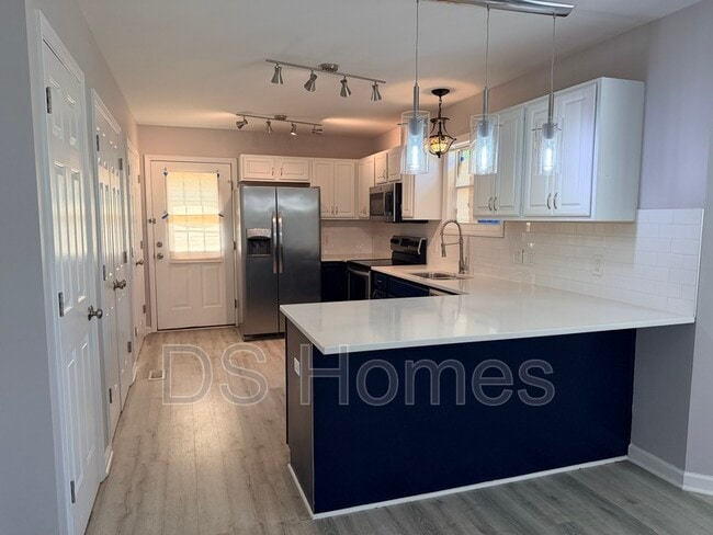 Photo - 1028 Kent St