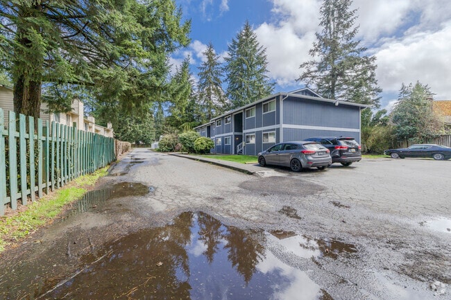 Photo - Fernwood Manor