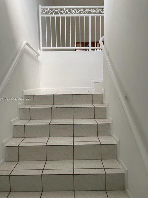 Building Photo - 9702 SW 138th Ave Unit 9702