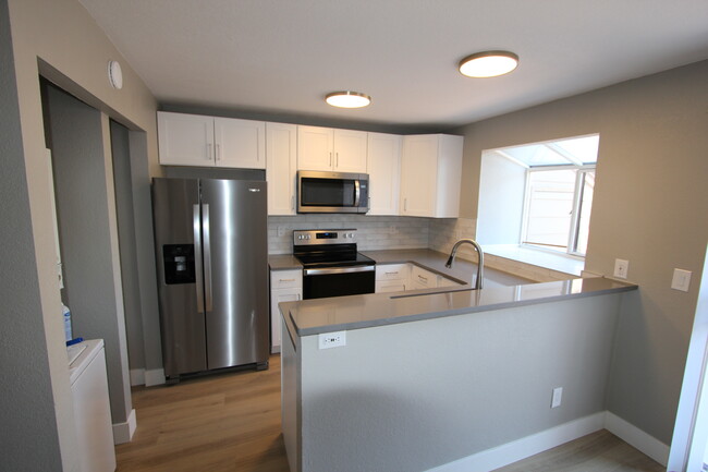 New Kitchen Cabinets and Appliances - 6737 Mountain Top Ln Townhome