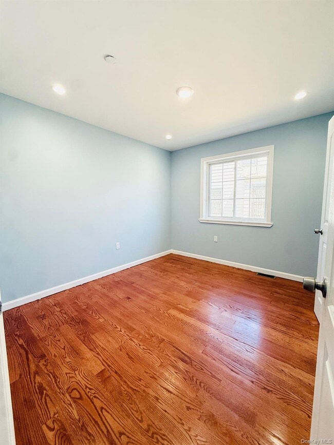 Photo - 139-22 Lakewood Ave Unit 1F