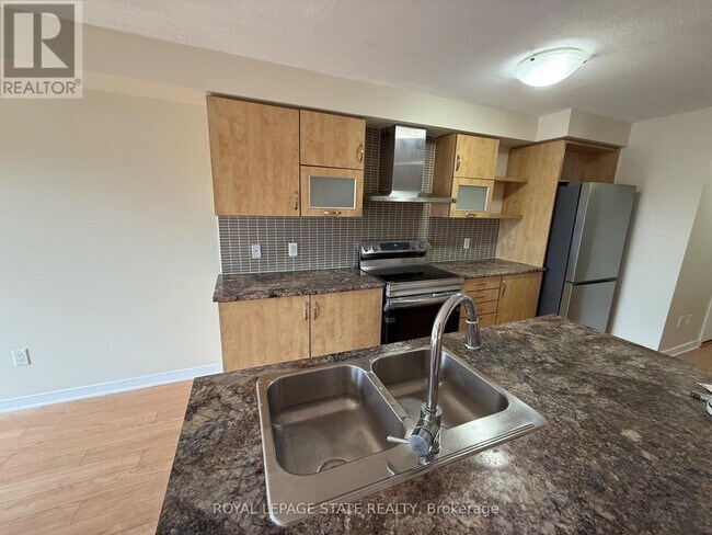 Photo - 148 Crafter Cres