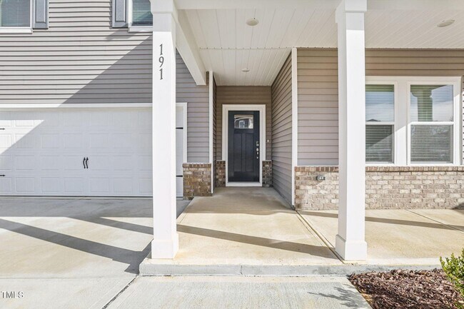 Photo - 191 White Birch Ln