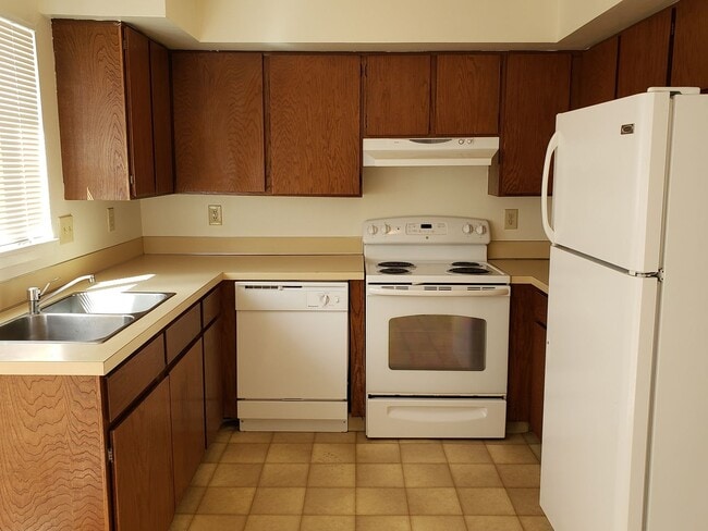 100 W Colby Ln