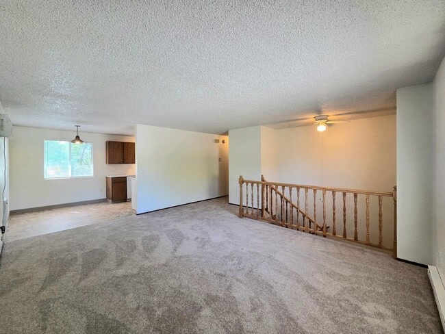 Building Photo - 112 Ridgemont Dr Unit #2