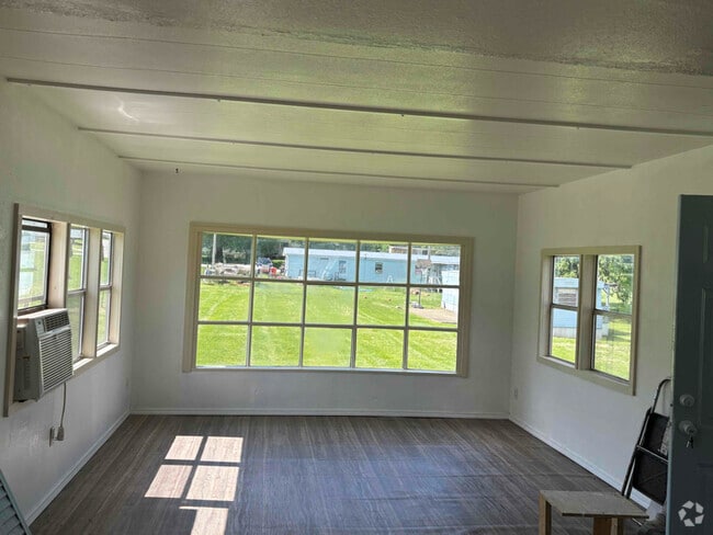 Building Photo - 60 Carter Gregory Rd Rental