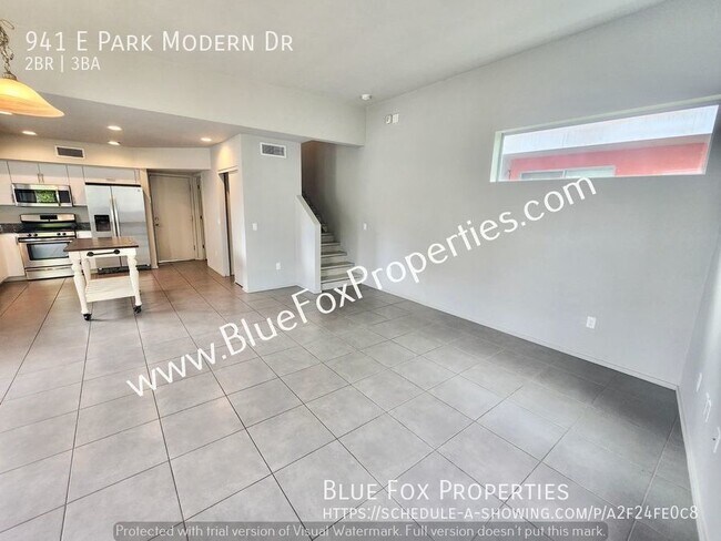 Photo - 941 E Park Modern Dr